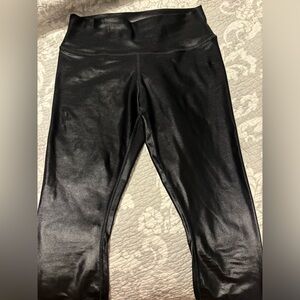 ALO yoga pants NWOT size large